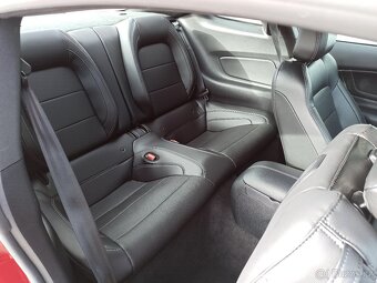 FORD MUSTANG GT 5.0 V8 330kW ČR - 9