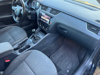 OCTAVIA 1.6TDI 85kW STYLE+ LED KOUPENO V ČR - 9