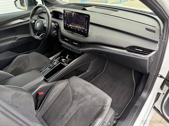 Škoda ENYAQ SPORTLINE iV 80x HEAD-UP VIRTUAL KAMERA TAŽNÉ 23 - 9