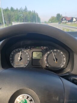 Škoda Octavia II sedan 1.6 mpi 75kw - 9