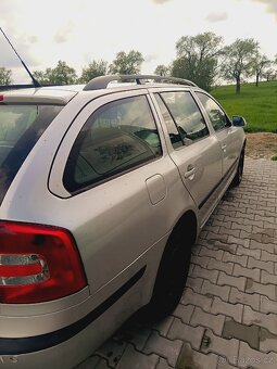 Škoda Octavia 2.0tdi NÁHRADNÍ DILY - 9