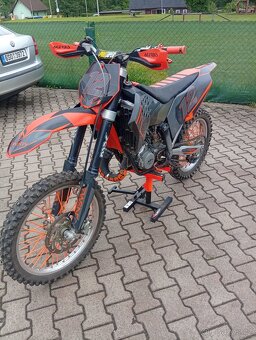 Prodám KTM 144 sx, rok 2008 ,nový olej, destičky, ložiska v - 9
