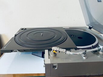 Full automatic gramofon Aiwa D 50, rok 1981 - 9
