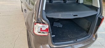 REZERVACE VW TOURAN 1.6TDI 210000KM PRAV. SERVIS - 9
