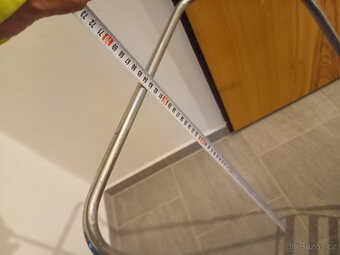 Velmi starý kočárek na panenky TDV - 9