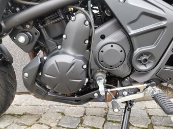 Kawasaki Versys 650 - 9