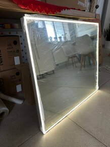 LED ZRCADLO 800x700 s ceoobvodovým svícením - 9
