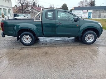 Isuzu D-max Space Cab Custom 4WD - 9
