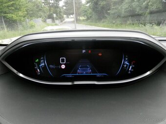 Peugeot 3008 2.0HDi GTline, Panorama, Max výbava - 9