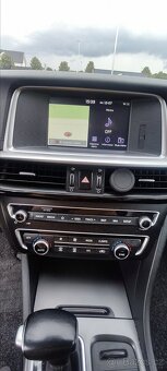 Kia Optima 1.6Tgdi - 9