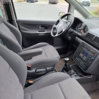 Volkswagen Sharan 1.9 TDI - 9