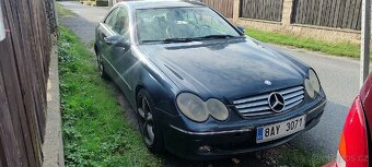 Mercedes-Benz CLK 270 CDI - soubor náhradních dílů - 9