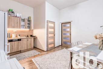 Prodej činžovního domu 662 m², Karlovy Vary - Rybáře - 9