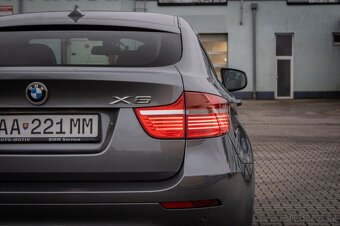 BMW X6 xDrive 35i, 225kW, A6 - 9