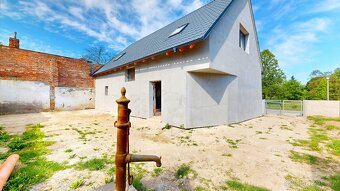 Prodej rodinného domu 170 m², pozemek 377 m² Loštice - 9