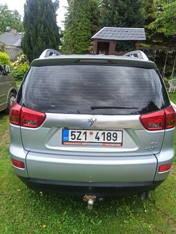Peugeot 4007 , 2.2 HDI, 4x4 , 7 míst - 9