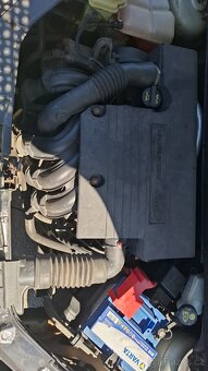 Ford Fusion 1,25 zetec  55 kW - 9