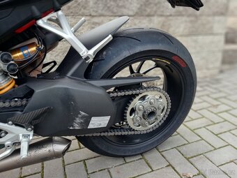 DUCATI STREETFIGHTER V4S - 9