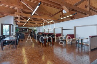 Prodej vícegenerační dům, 1 300 m2 - okres Benešov - 9