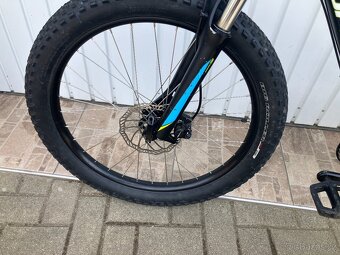 SPECIALIZED 24 - 9