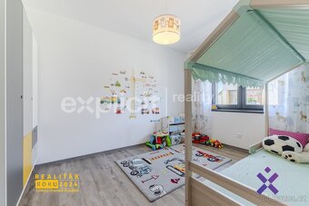 Prodej rodinného domu 4+kk 204 m2, pozemek 465 m2 - Blatnic - 9