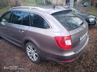 Škoda Superb 3,6 - 9