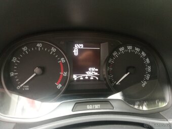 Škoda Fabia 3, 1.0 MPI 44kw, r.v. 2017 - 9