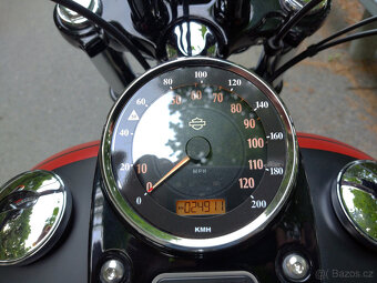Harley-Davidson Fat Bob, r.v. 2014, najeto 25 tkm - 9