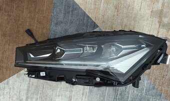 Škoda Superb 4 IV led svetlo Matrix led svetlomet leve 3P1 - 9