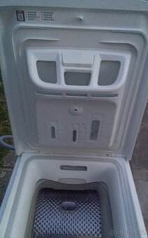 WHIRLPOOL AUTOMATICKÁ PRAČKA - 9