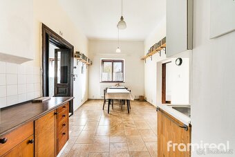 Prodej rodinného domu 250 m², Bystřice nad Pernštejnem - Piv - 9