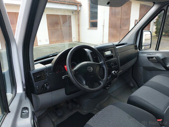 Volkswagen Crafter 2.0 TDi VALNÍK Plachta 7 míst r.v. 2015 - 9