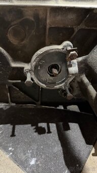 Rozvodová převodovka F150 - 9