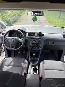 VW caddy 2.0 TDI 75KW r.v2017 druhý majitel - 9