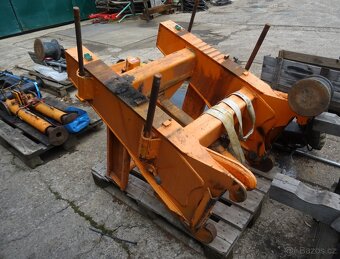 Podpěry hydraulická ruka PALFINGER, FASSI, přídavné podpěry - 9