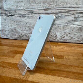 Iphone 8 64GB, bílý (12 měsíců záruka) - 9