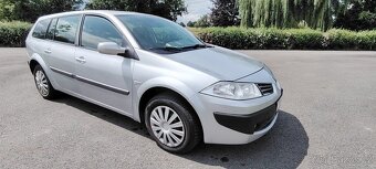 Prodám Renault Megane 1.4i 16V 72Kw r.v.2007 nová STK - 9