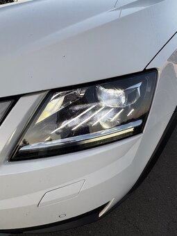 Škoda Octavia combi 3, 2.0 TDi, model SCOUT - 9