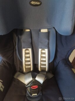 Autosedačka Britax Romer Safefix 9-18 kg - 9