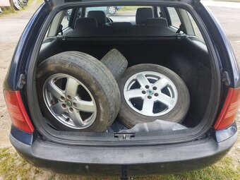 Škoda Octavia 1.9 TDi kombi - 9