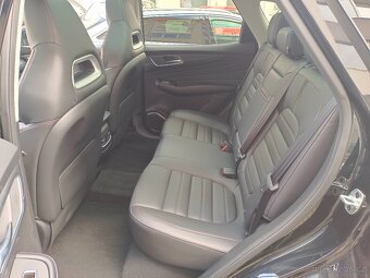 MG EHS PHEV Luxury 1.5 190kW AUT. 78tkm Panorama Virtual ACC - 9