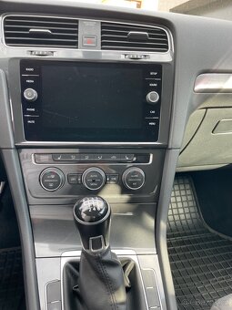 VOLKSWAGEN GOLF VII 1.0. TSI (48tis. km) - 9