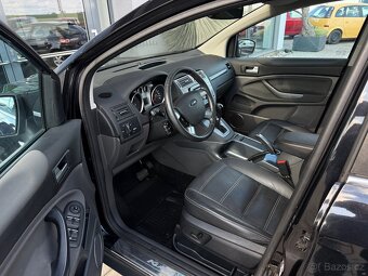 Ford Kuga 2,0 TDCI AT 4x4 TITANITUM PANORAMA - 9