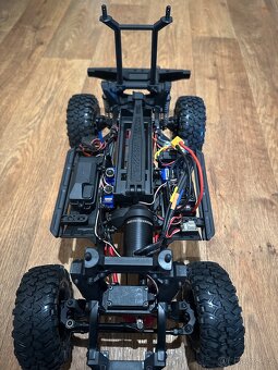 Traxxas Trx 4 Defender - 9