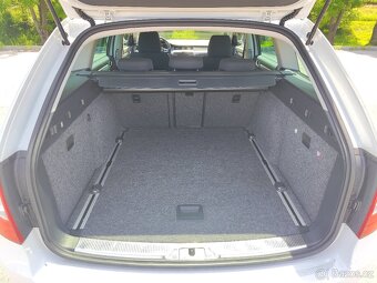 ŠKODA SUPERB COMBI FL 2.0 TDI 103 kW DSG EXCLUSIVE/BI-XENONY - 9