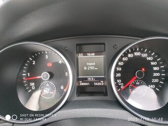 Volkswagen Golf Variant - 9