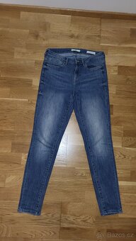 Značkové dámské džíny - 9