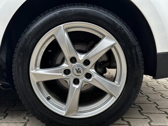 Renault Grand Scénic III 1.9 dCi 96kW Navi ALU kola BOSE - 9