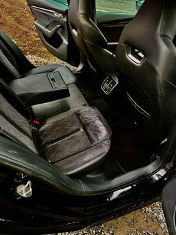 Škoda Octavia IV RS 1.4 TSI iV (plug-in hybrid) - 9