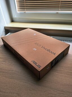Prodám notebook ASUS Vivobook - 9